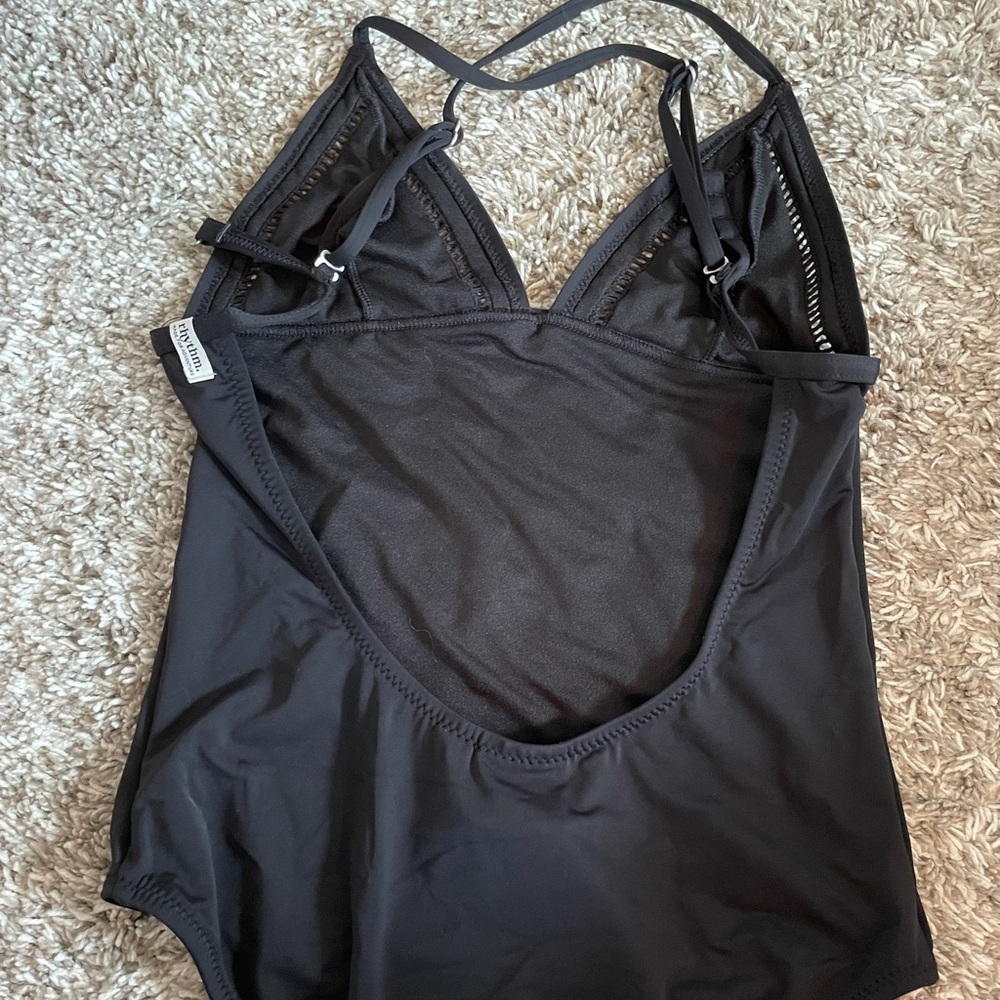 Rhythm Suit - Picture 5 of 7
